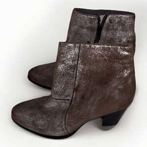 Seychelles‎ Women Distressed Metallic Pewter Western Zip Ankle Boots sz 9